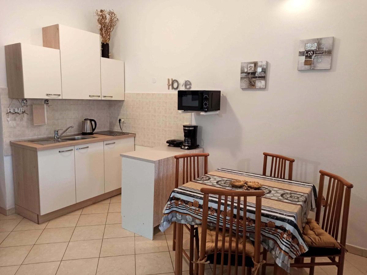 Apartman Dora Pula Exteriér fotografie